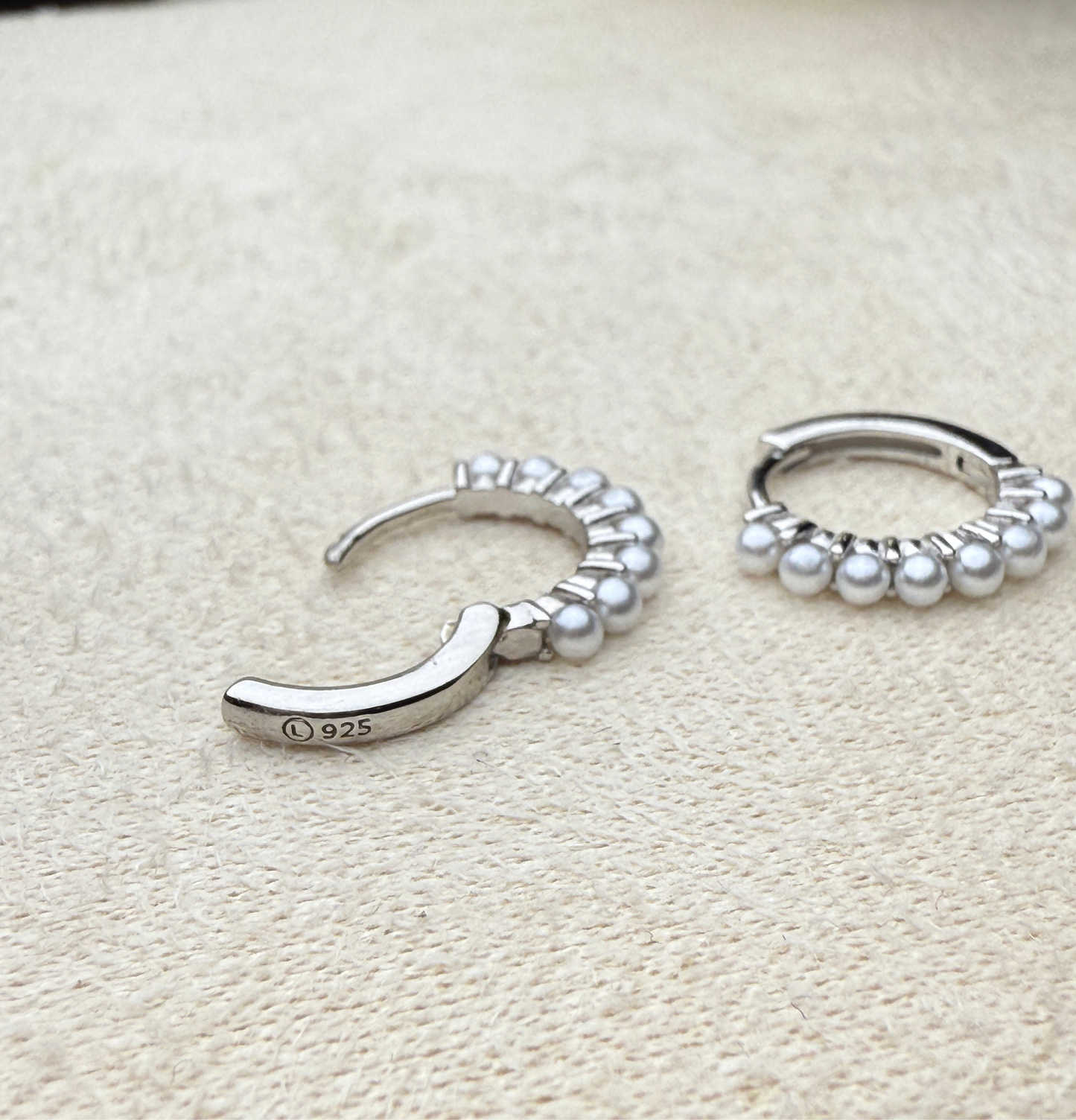 Hoop Earring with Pearls