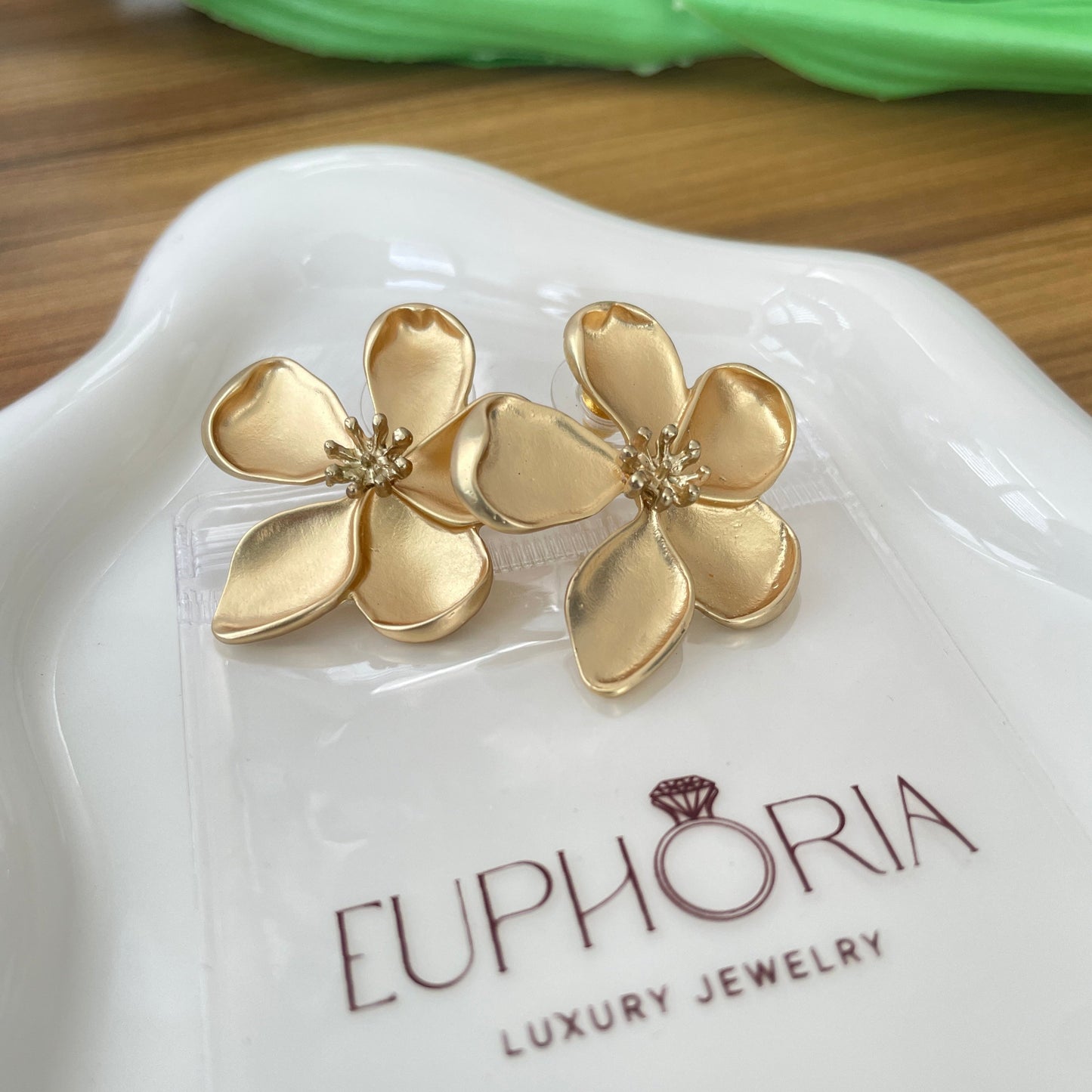 Laila Flower Earrings