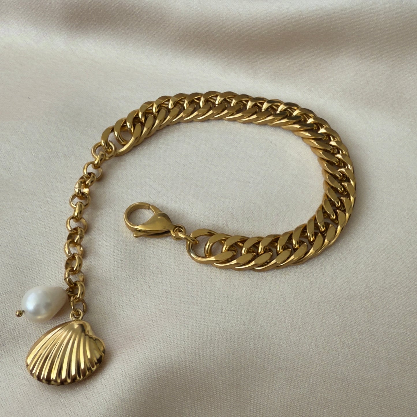 Freshwater Pearl Bracelet