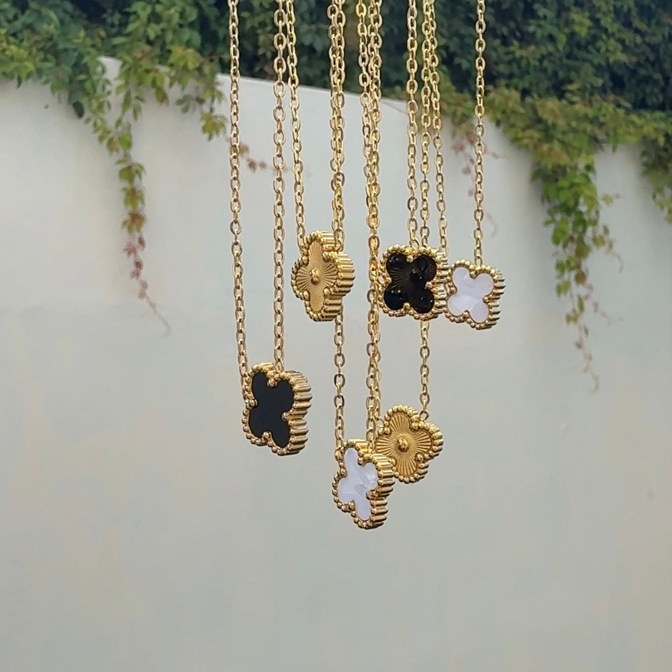 Clover Necklace Stainless Steel - (3 colores disponibles)